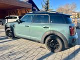 MINI Countryman Cooper SD Yours ALL4 AT / UD/Pan - MINI Cooper SD Countryman: Kleinwagen