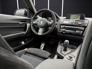 صورة مصغرة 36 لـ 2016 BMW M235