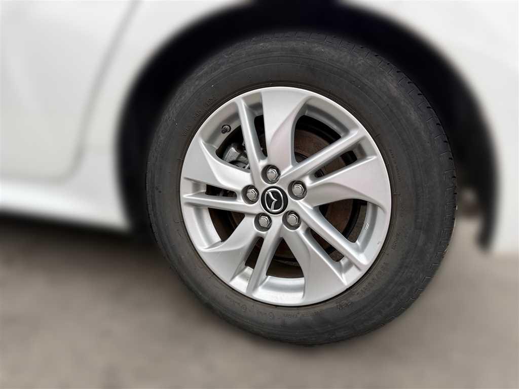 Mazda 2 Hybrid 1.5 AGILE Hybrid VVT-i mit Sitzheizung 