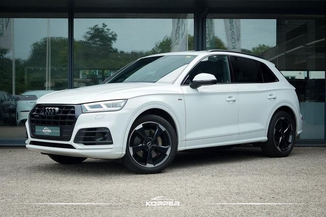 AUDI Q5 3.0 TDI quattro Sport S Line Black Edition /