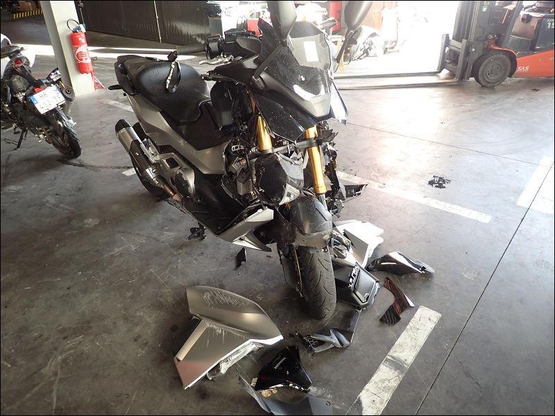 Honda FORZA 750
