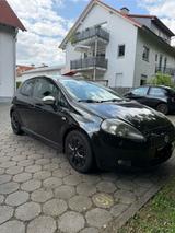 Fiat punto 1.4 - Fiat Punto in Frankfurt (Main)