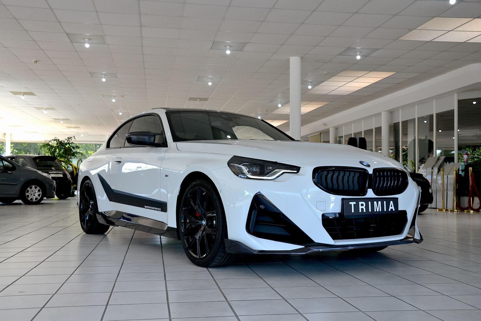 BMW 230 i Coupe M Sport Performance | HiFi | LED