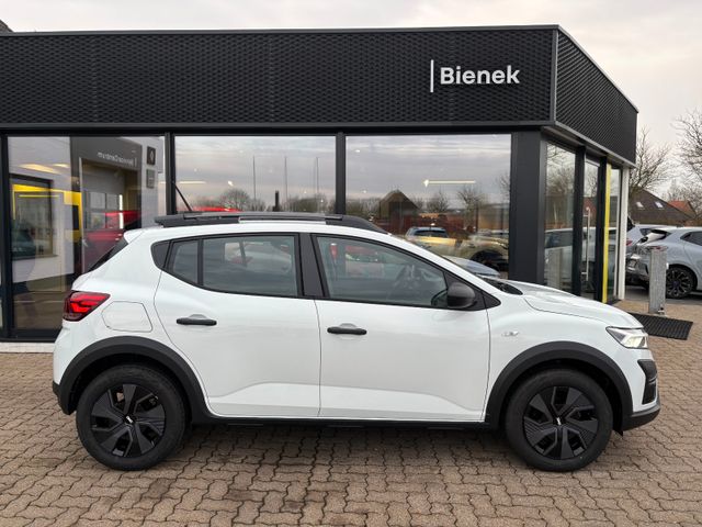 Dacia Sandero Stepway Essential TCe 90