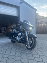Harley-Davidson Street glide - Offers matching your search criteria