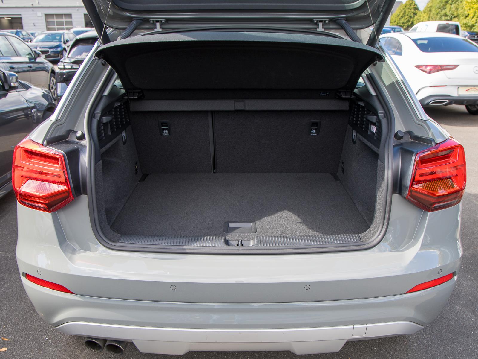Audi Q2 1.4 TFSI S tronic sport NAVI LED PDC GJ-REIFE