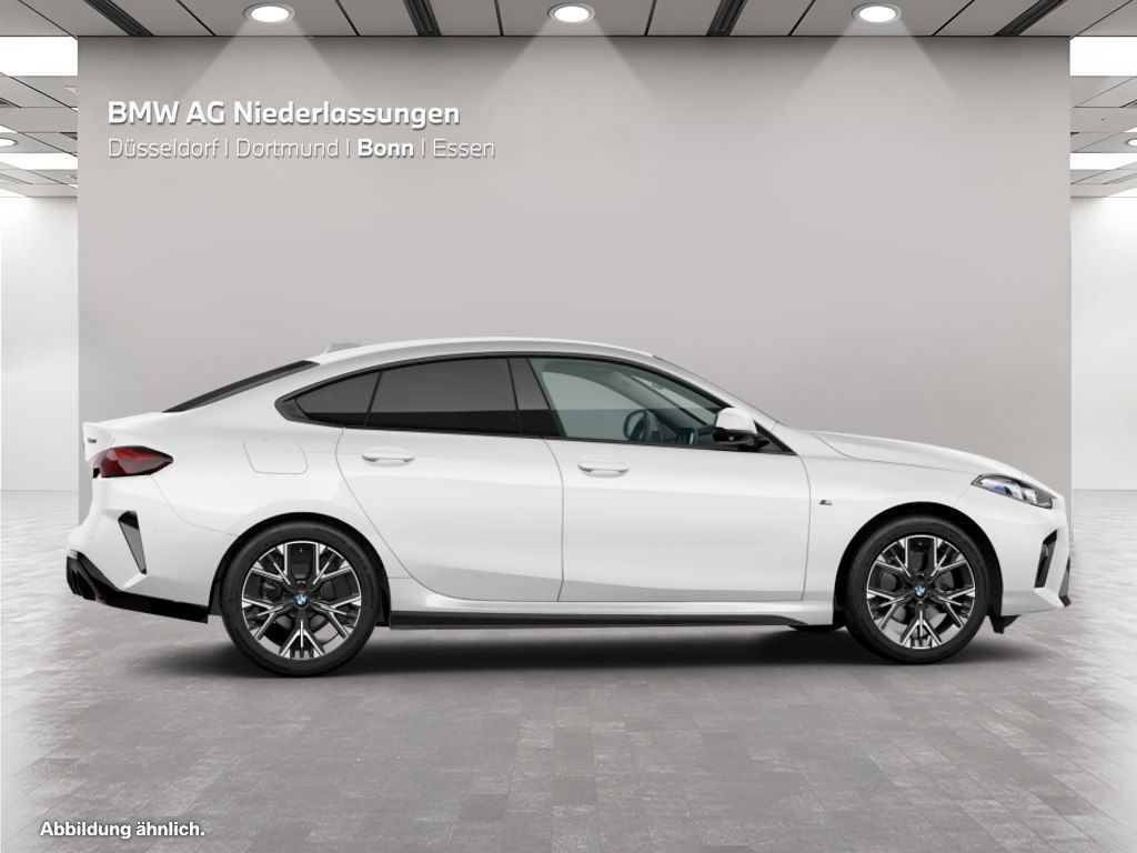 BMW 220 - Bild 11