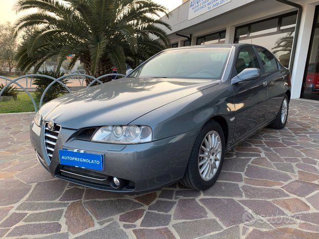 Alfa Romeo ALFA ROMEO 166 2ª serie - 2004