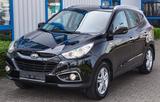Hyundai ix35 AWD AUTOM*1.HAND*LEDER*PDC*TEMPO*4xSHZ*AHK* - Hyundai: I35x