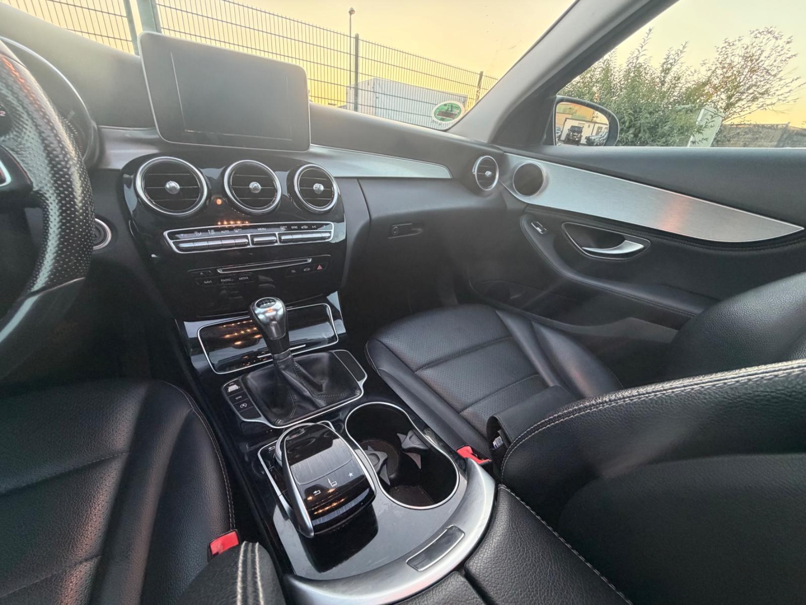 Mercedes-Benz C200 2014 — photo 15