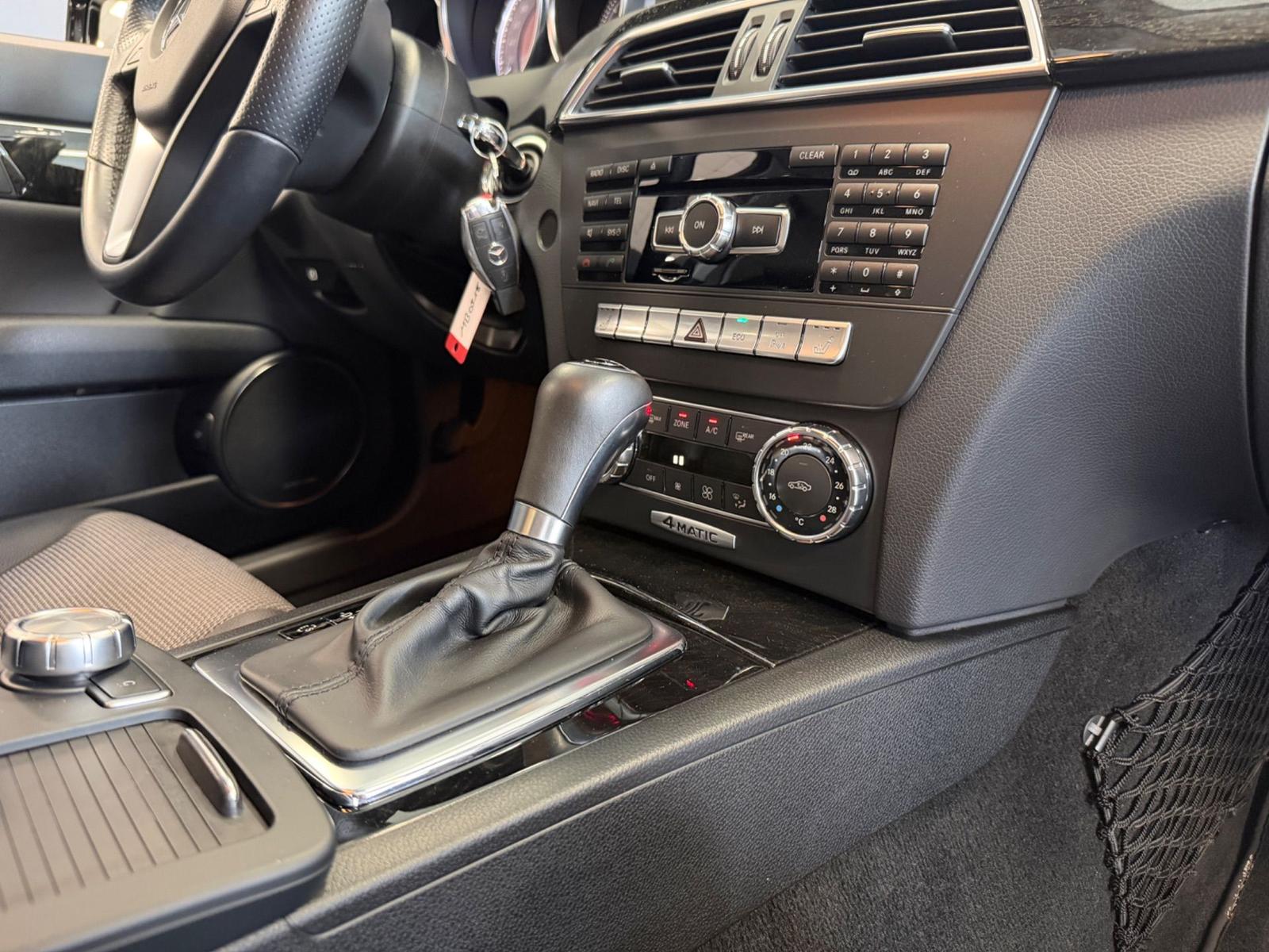 Mercedes-Benz C 350 CGI 4MATIC Avantgarde|Navi|Spurh|HK|Garan.