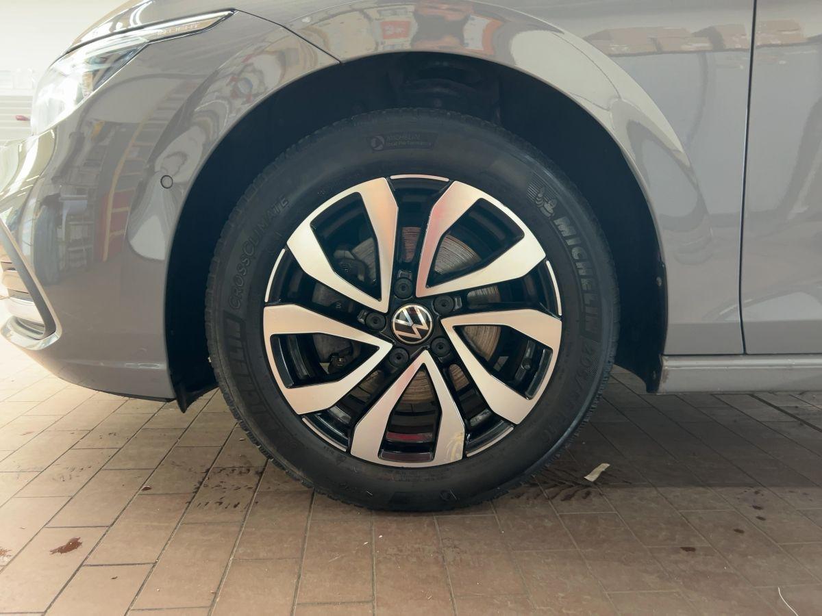Volkswagen Golf VIII 1.0 eTSI Active DSG Standhzg LED-Matri, миниатюра 12
