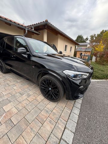 BMW X5 40d MSport - AHK Service neu 22 Zoll 