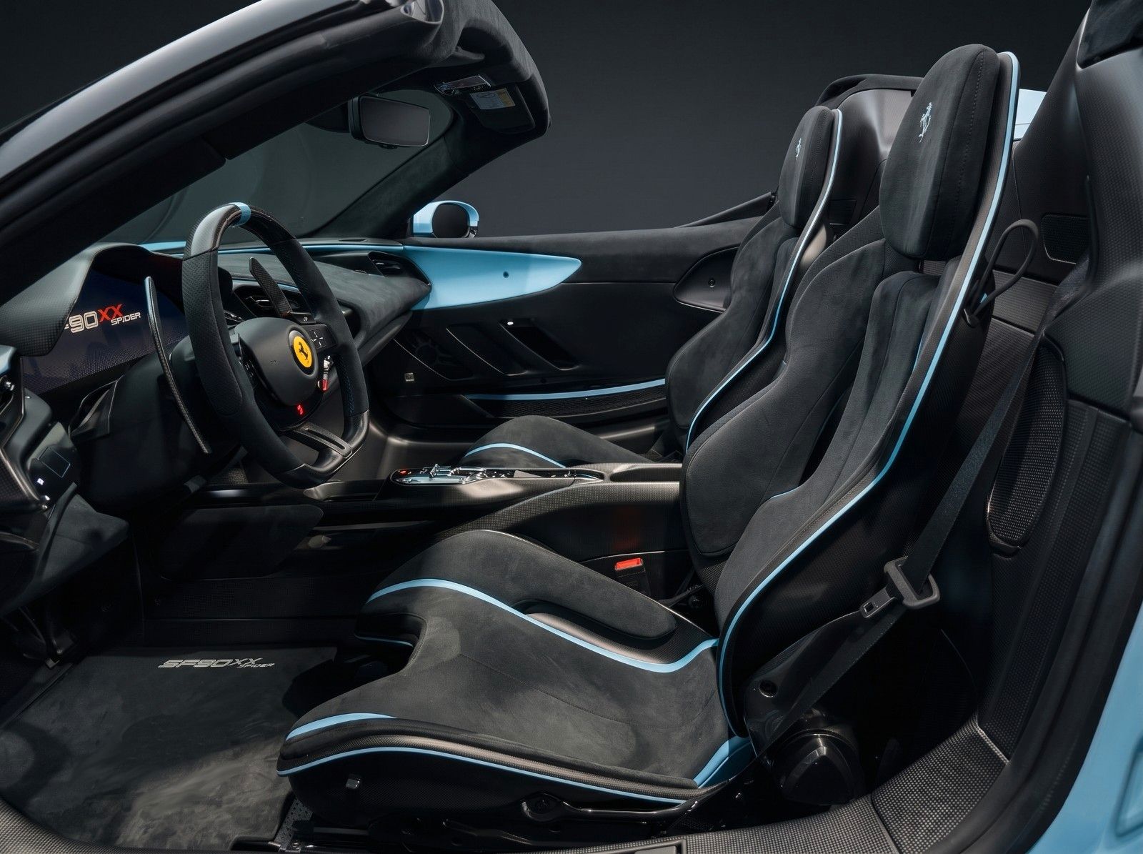 Fahrzeugabbildung Ferrari SF90 XX Spider | Tailor Made | Special Carbon
