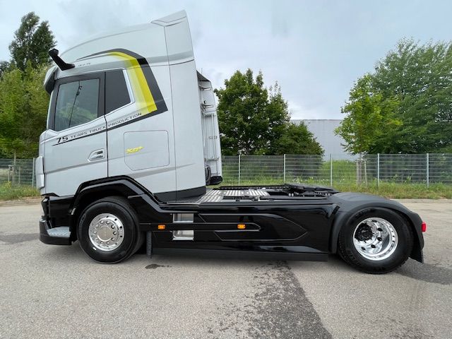 Fahrzeugabbildung DAF XG+ 480 FT   75 Jahre DAF Edition