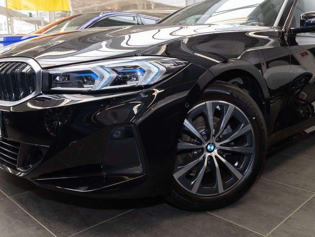 BMW 320d AHK RFK NAVI LED Sound Syst. PDC V+H DAB