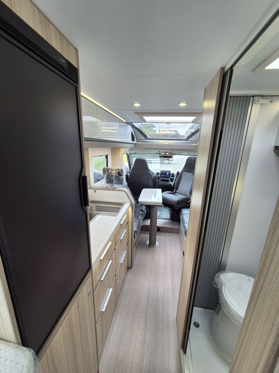 Fahrzeugabbildung Adria Compact Supreme DL LED,Truma6E,Safety,Navi+RFK