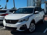 Peugeot 5008 Active Business 7-SITZER. NAVI. PDC. KLIMA - Peugeot 5008: Active