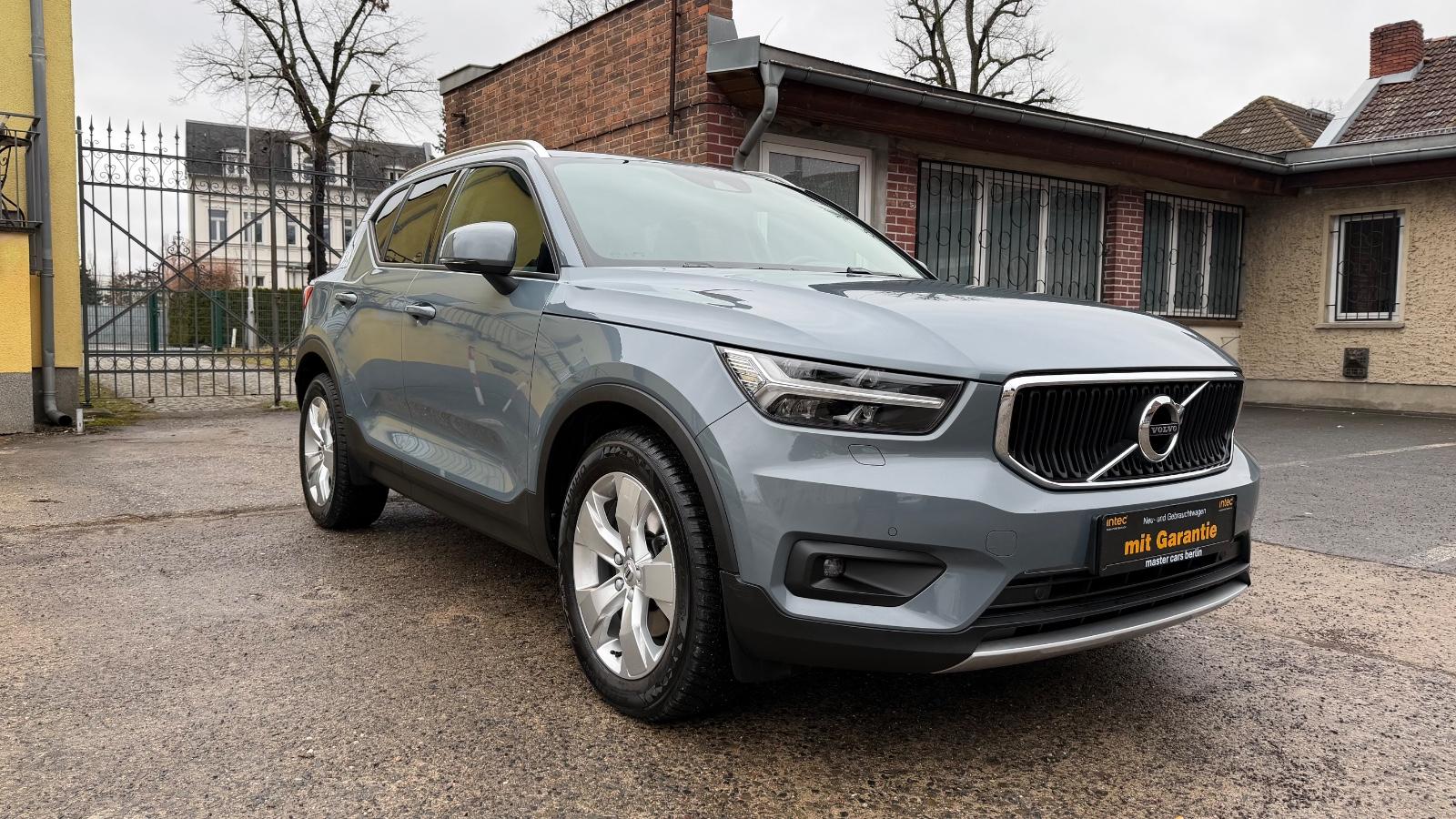 Volvo XC40 Momentum Pro AWD Scheckheft*unfallfrei