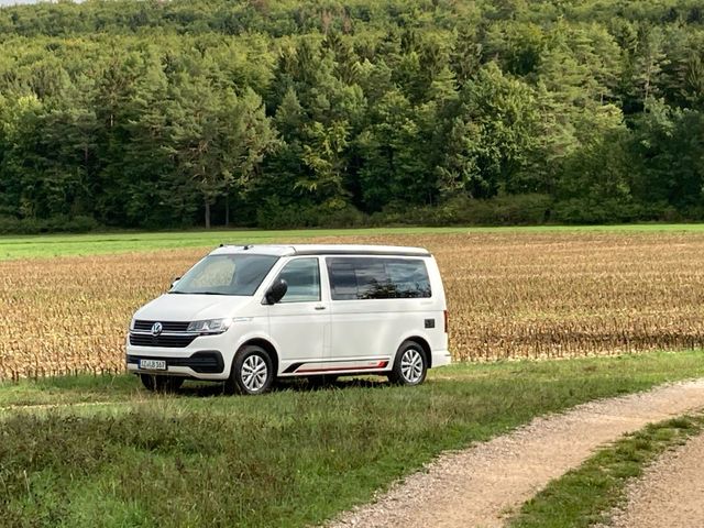 Volkswagen Vw Bus T6 California mit Küche/ für 4 Pers...