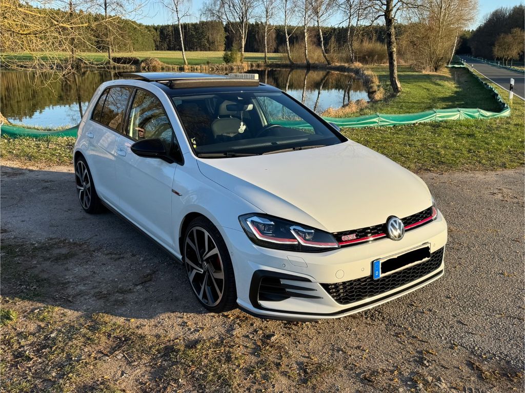 Image of Volkswagen Golf