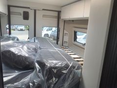 Adria Twin Supreme 640 SGX Edition, Automatik