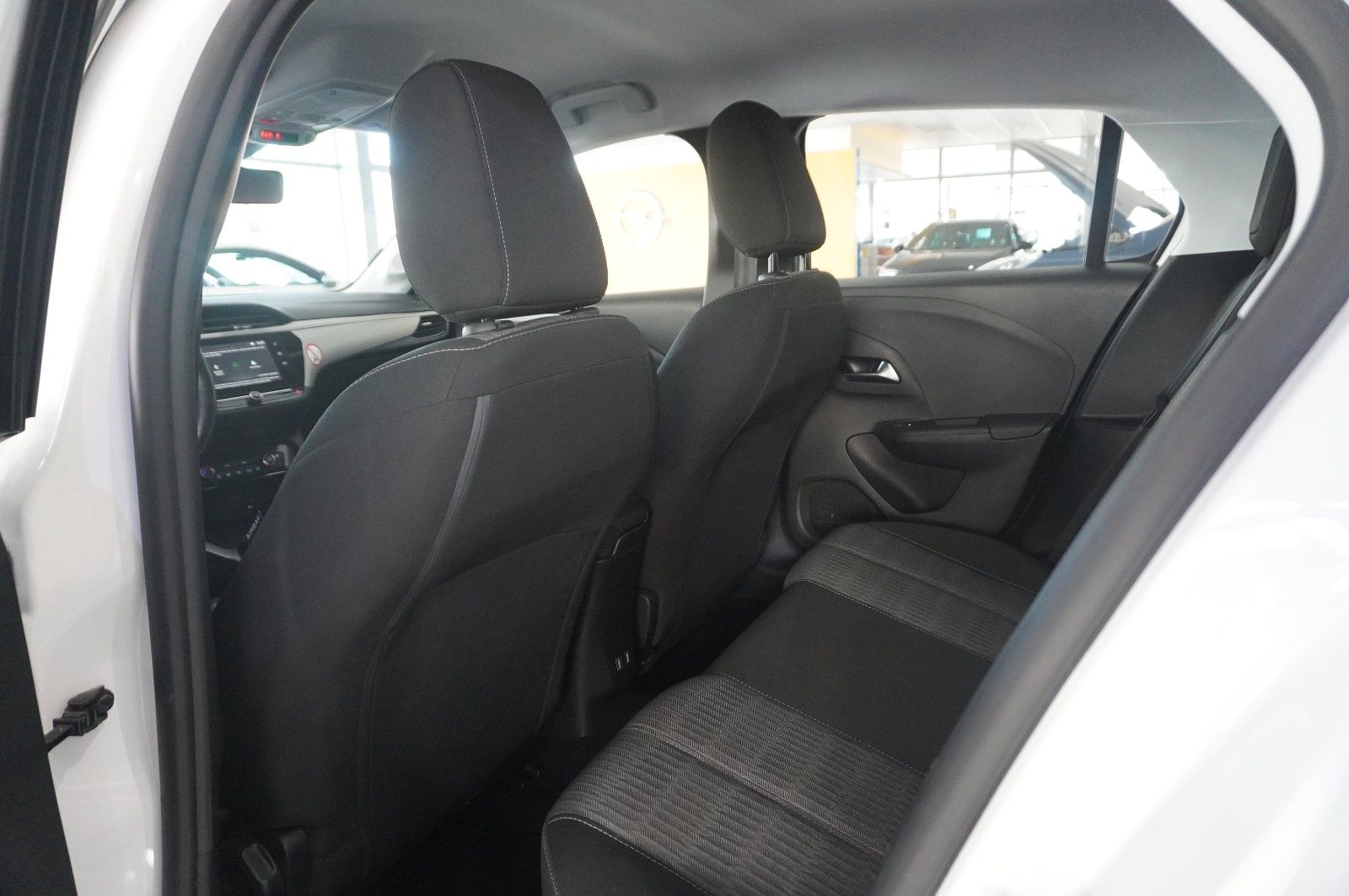 Fahrzeugabbildung Opel Corsa F 1.2 EDITION NAVI/SHZ/PDC/TEMP./USB/DAB+