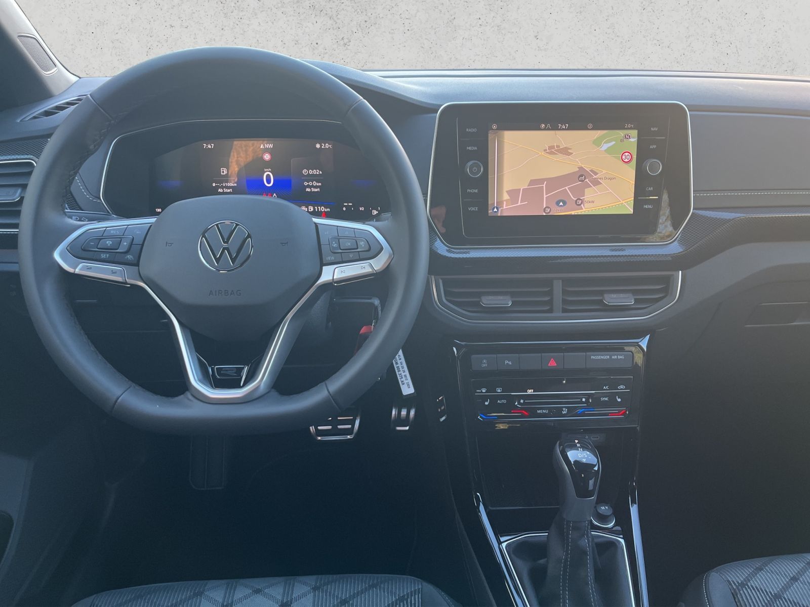 Volkswagen T-Cross - Bild 12