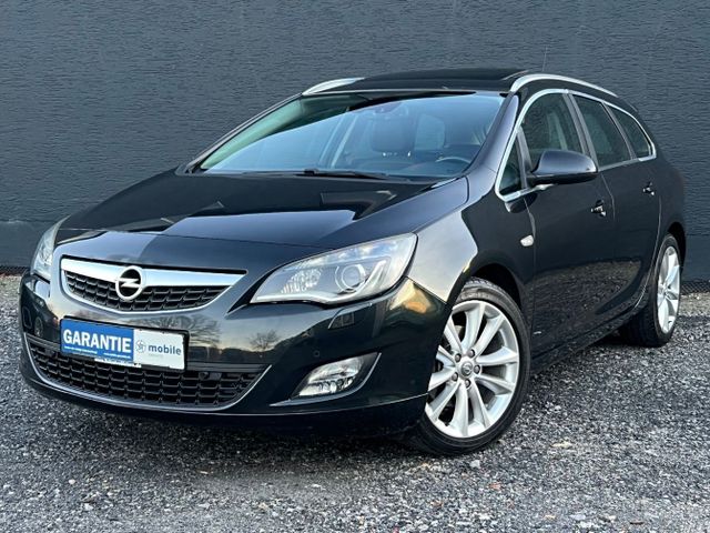 Opel Astra J ST Innovation Schiebedach, SHZ, AHK, LED