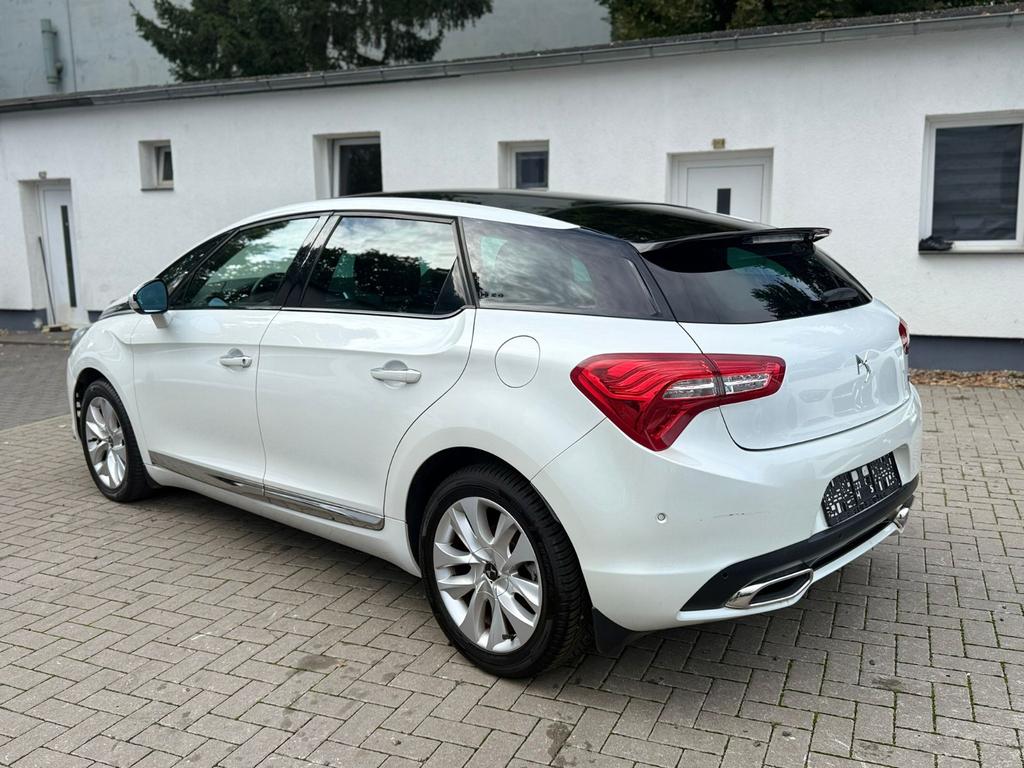 Citroën DS5