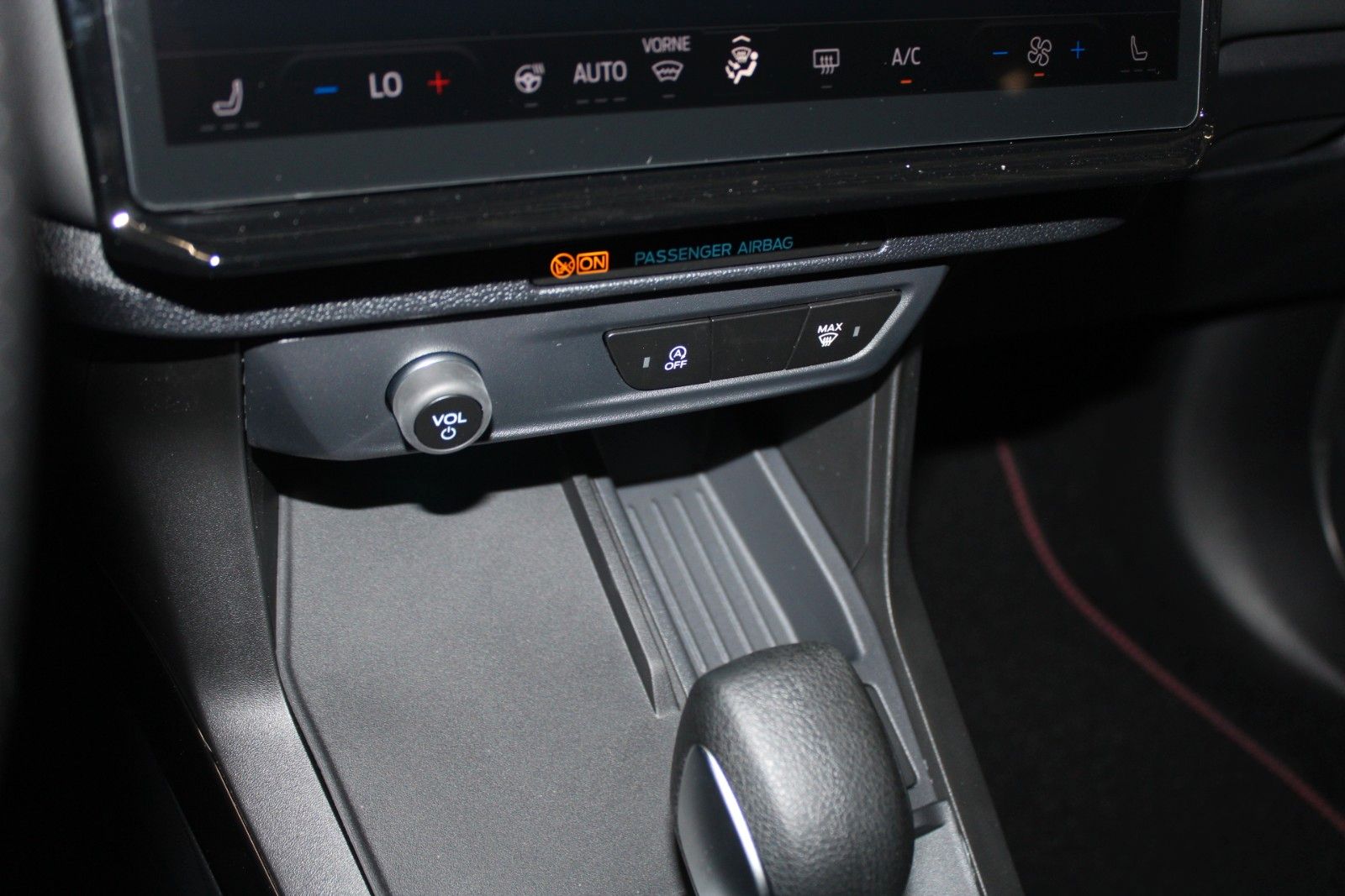Fahrzeugabbildung Ford Puma 1,0 EcoBoost Hybrid ST-Line Automatik GJR
