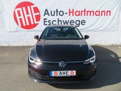 VW Golf VIII 1.5 TSI Life LED Navi Rfk DAB 16'' Lan VW Golf VIII 1.5 TSI Life LED Navi Rfk DAB 16'' Lan