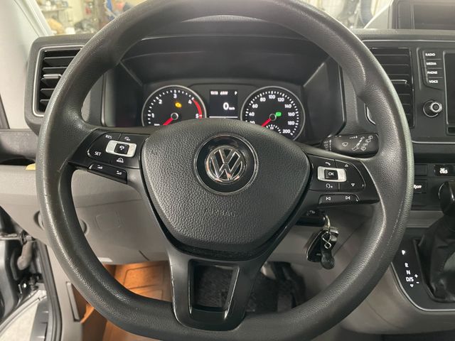 Crafter 9-Sitzer AHK NAVI ACC LED