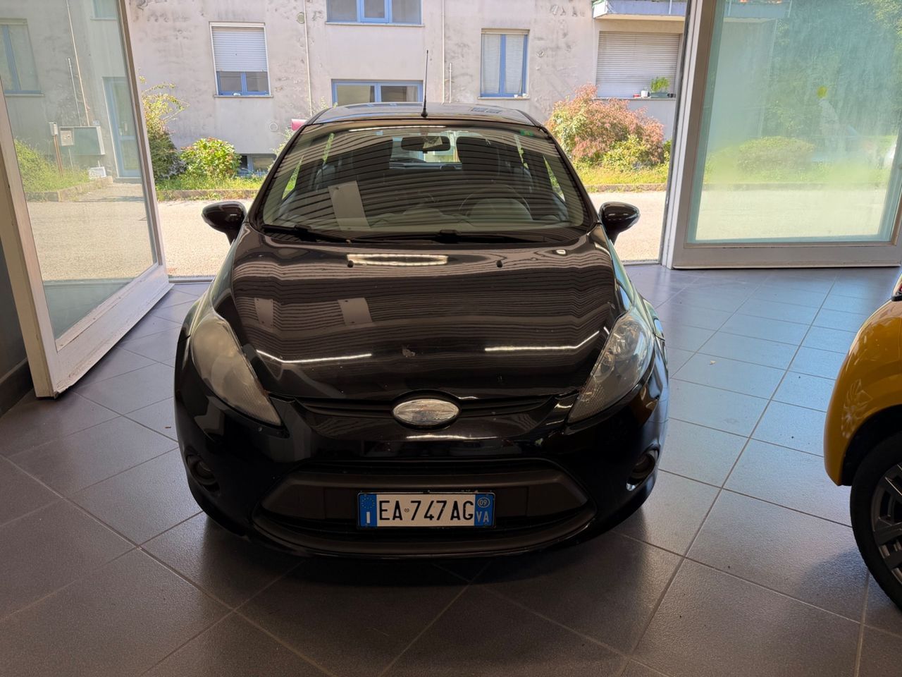 2010 Ford FIESTA
