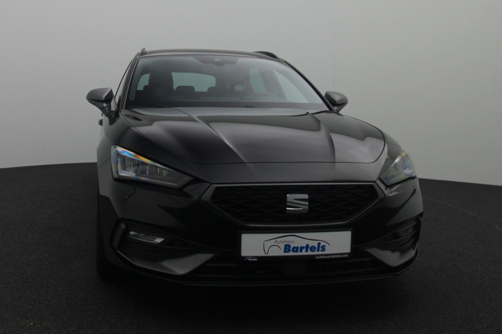 Fahrzeugabbildung SEAT Leon Sportstourer 1.5 FR