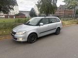 Skoda Fabia Combi Ambition AUTOMATIK 1-HAND PDC KLIMA - Skoda Fabia: Standheizung