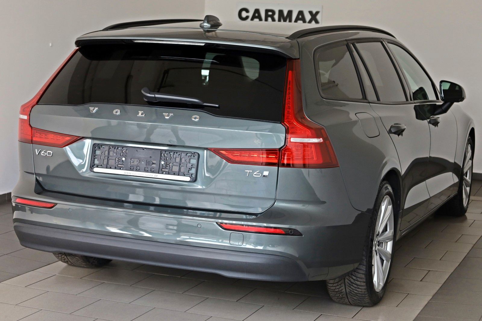 Fahrzeugabbildung Volvo V60 Core T6 Recharge AWD, Navi,Standhz.,AHK e+WR