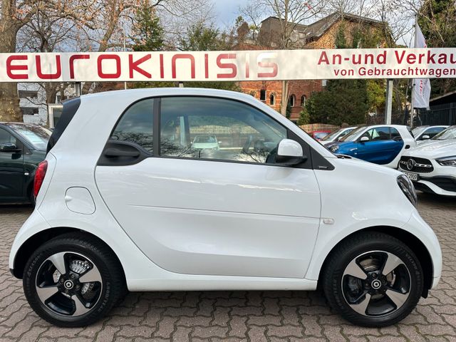 Smart fortwo TWINAMIC passion DCT*PANO*SHZ*NAVI*PTS