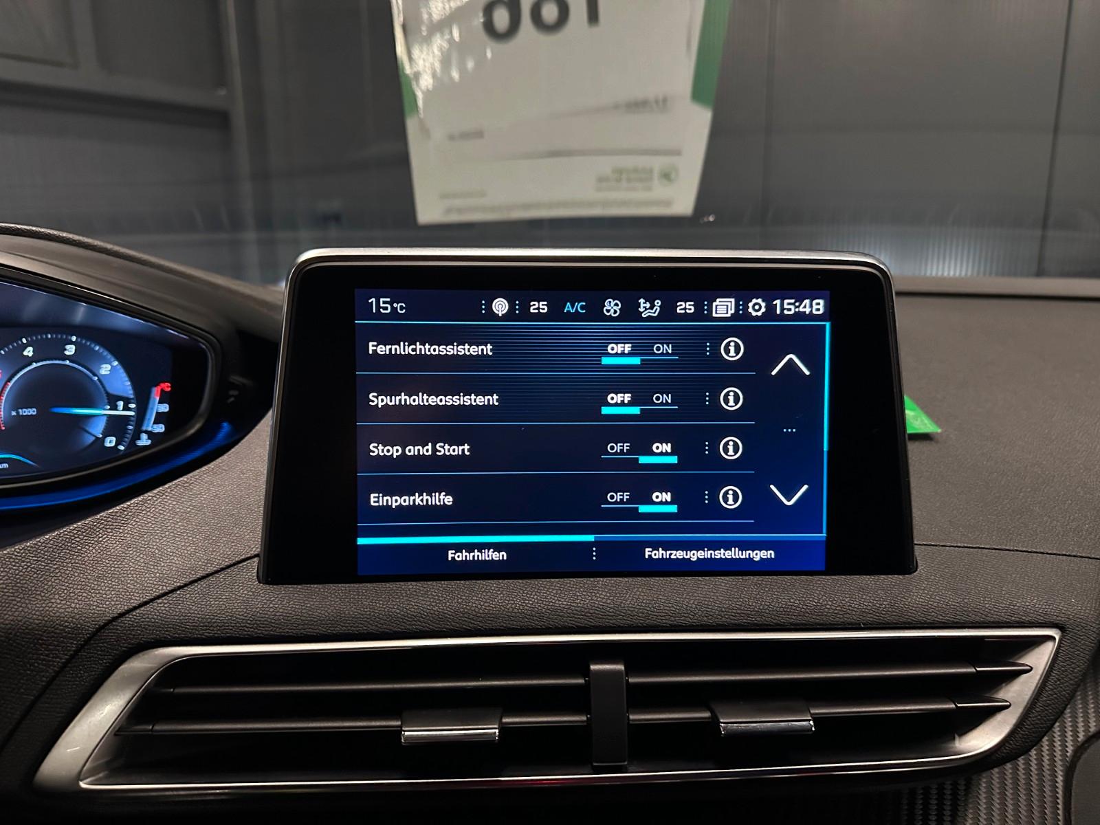 Peugeot 3008 Blue-HDI Allure *Full/LED*T-LEDER*AHK*NAVI*