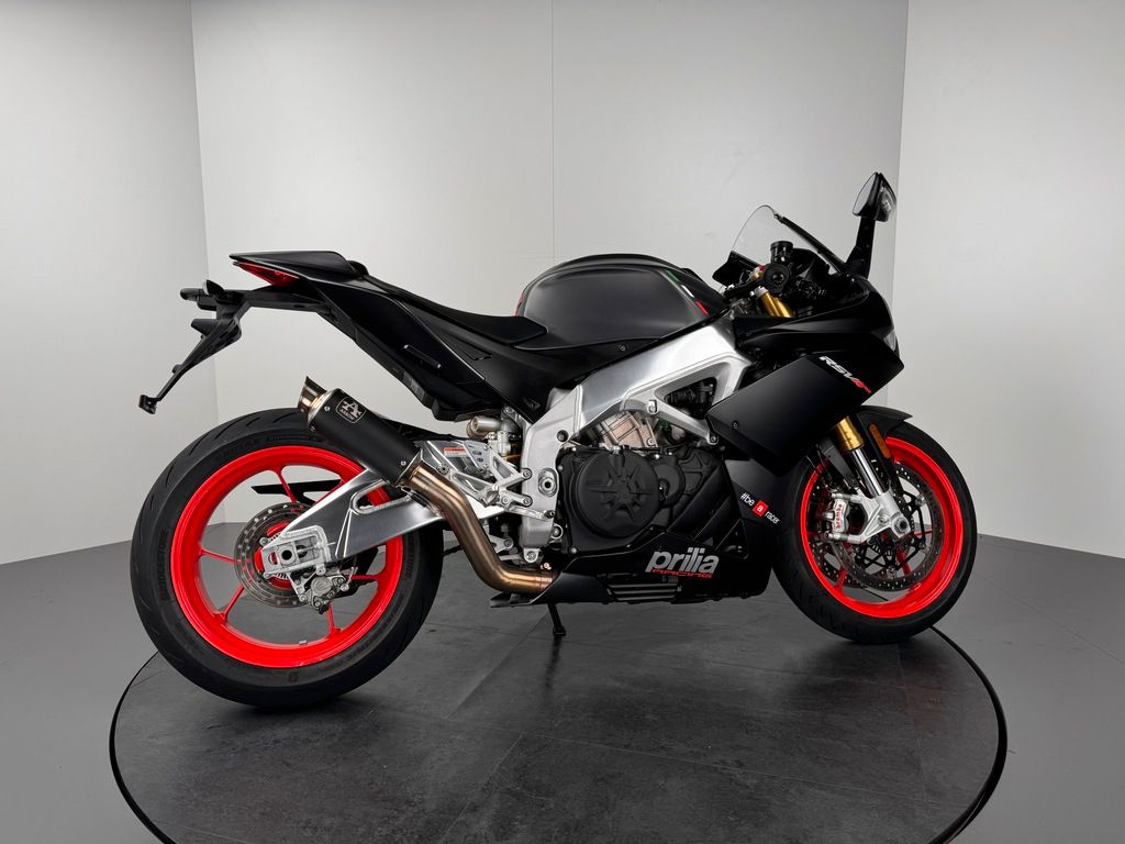 Fahrzeugabbildung Aprilia RSV4 RR *ARROW *TOP-ZUSTAND *2. HAND