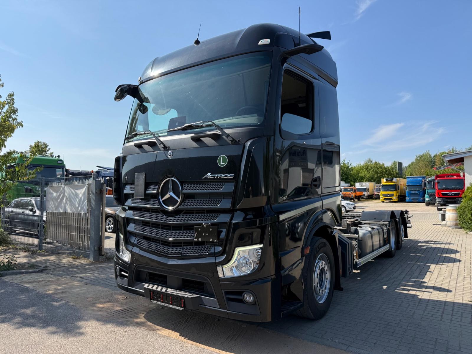 Mercedes-Benz Actros 2553 BDF/ÖLRETARDER/StreamSpace/LENKACHSE