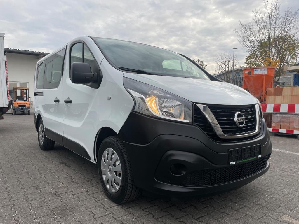 Nissan NV300