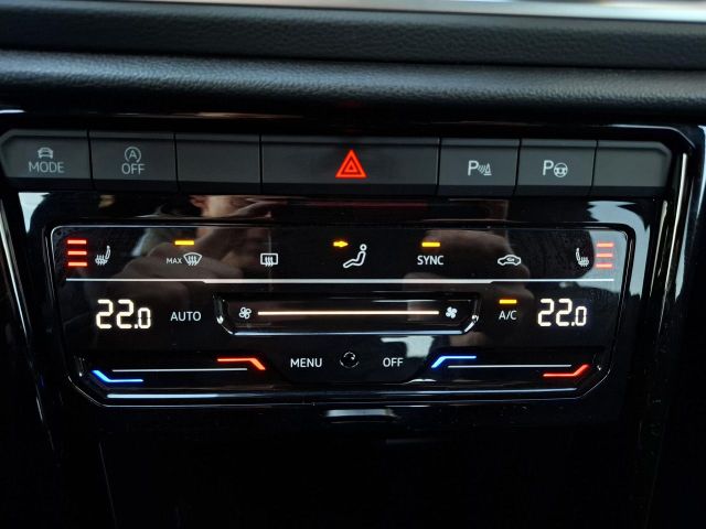 T-ROC 1.5 TSI DSG R-LINE