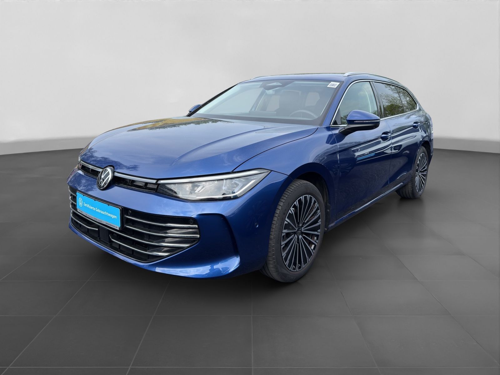 Volkswagen Passat Variant - Bild 2