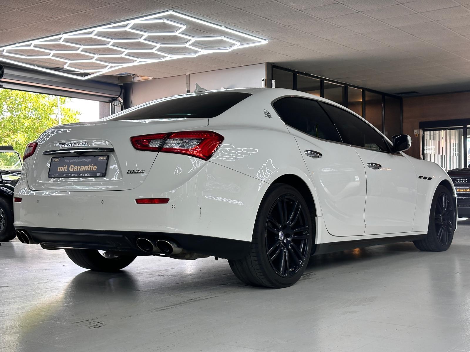 MASERATI GHIBLI 3.0 V6 TWINTURBO | 330 ch | 4X4 | BVA | HAYON ÉLECTRIQUE | VENTILATION DU SIÈGE