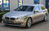 BMW 520d Tour. AUTOM*SOFT*SPUR*HUD*TOT*KAMERA*MEMORY - BMW 5er Reihe aus 2011: Kombi