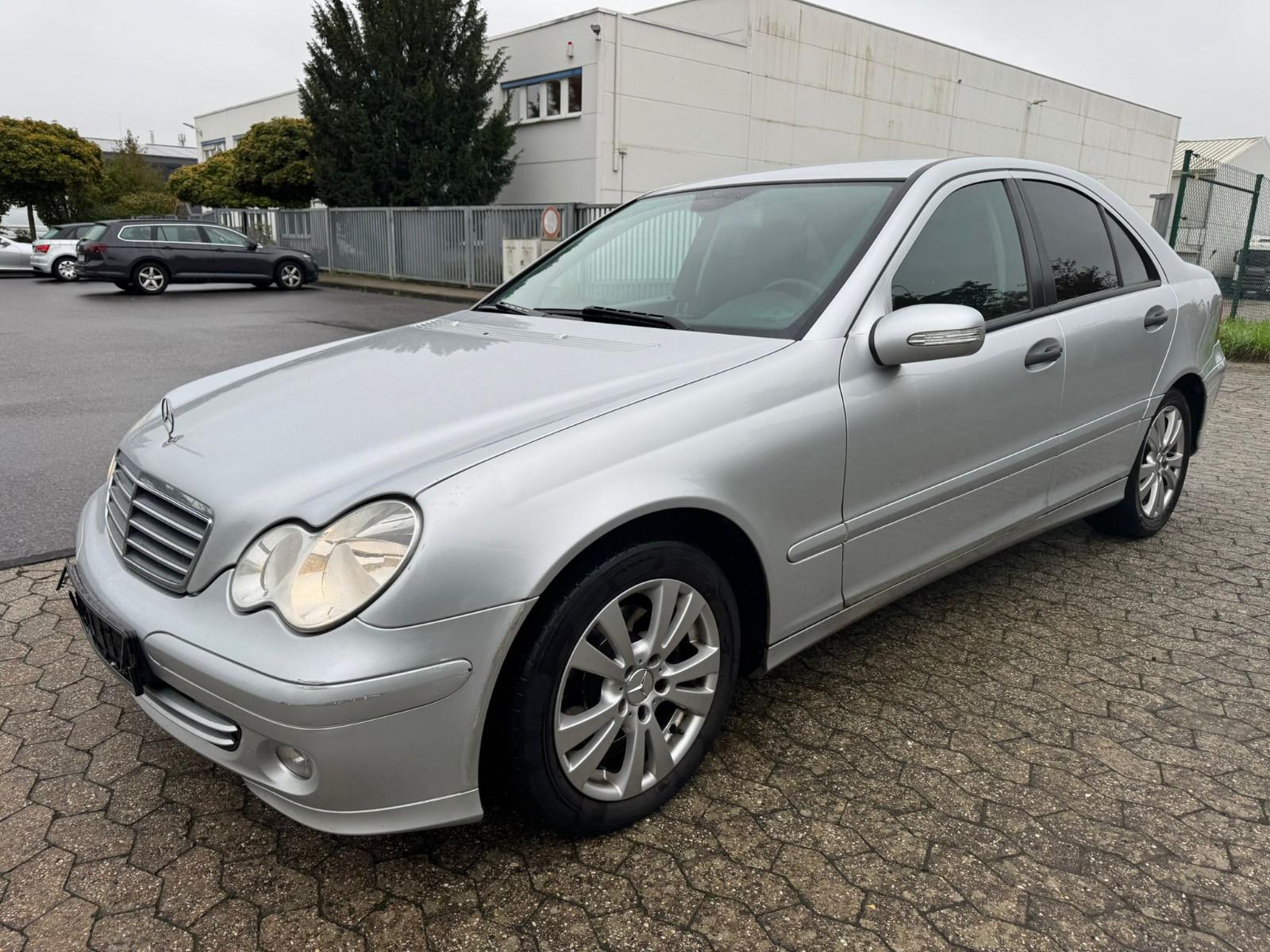 Mercedes-Benz C 200 KOMPRESSOR CLASSIC Klimaautomatik