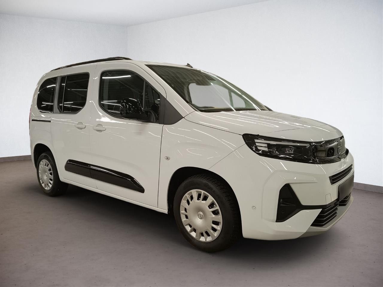 Fahrzeugabbildung Opel Combo Life E 1.5 Diesel Automatik