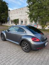 Volkswagen Beetle ALLSTAR DSG Navi CarPlay ParkPilot Klima - silberne Volkswagen Beetle