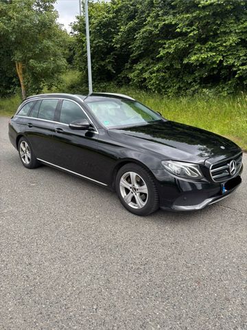 MERCEDES-BENZ Mercedes-Benz E200 D |Neu TÜV| Avantgarde